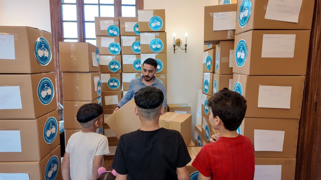 akib kiyafet yardimi 7