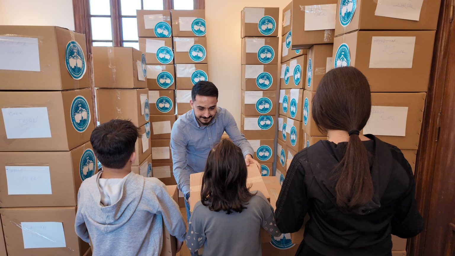 akib kiyafet yardimi 9